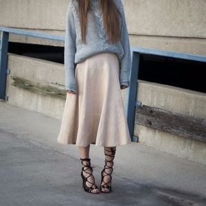 100% suede light pink H&M midi skirt